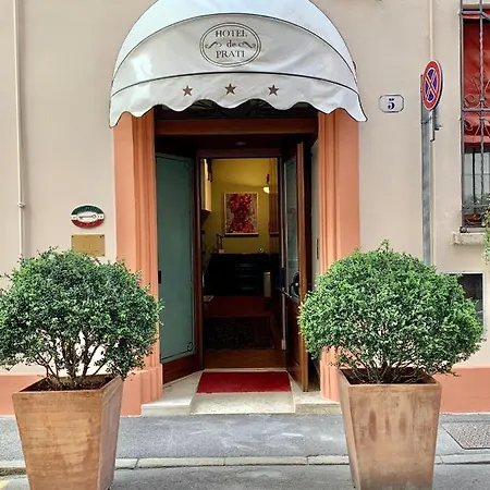 德普拉蒂酒店 酒店