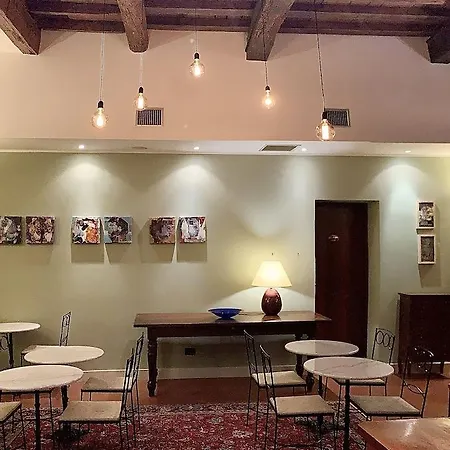 德普拉蒂酒店 酒店