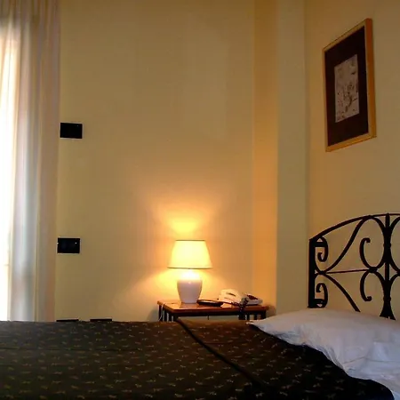 Hotel De Prati 3*